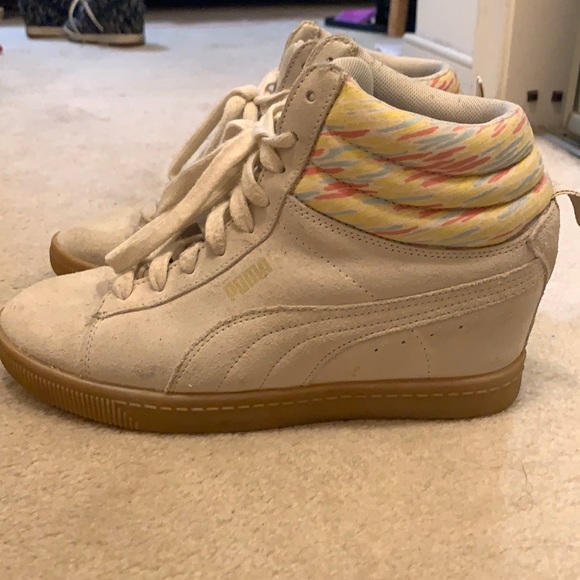 puma suede wedge